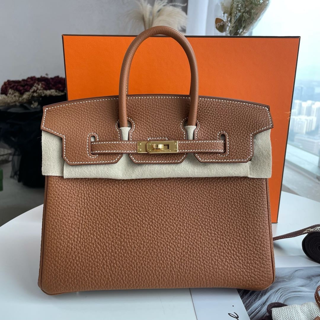 Brand New Birkin 25 (Gold Togo) Gold Hardware, 2022